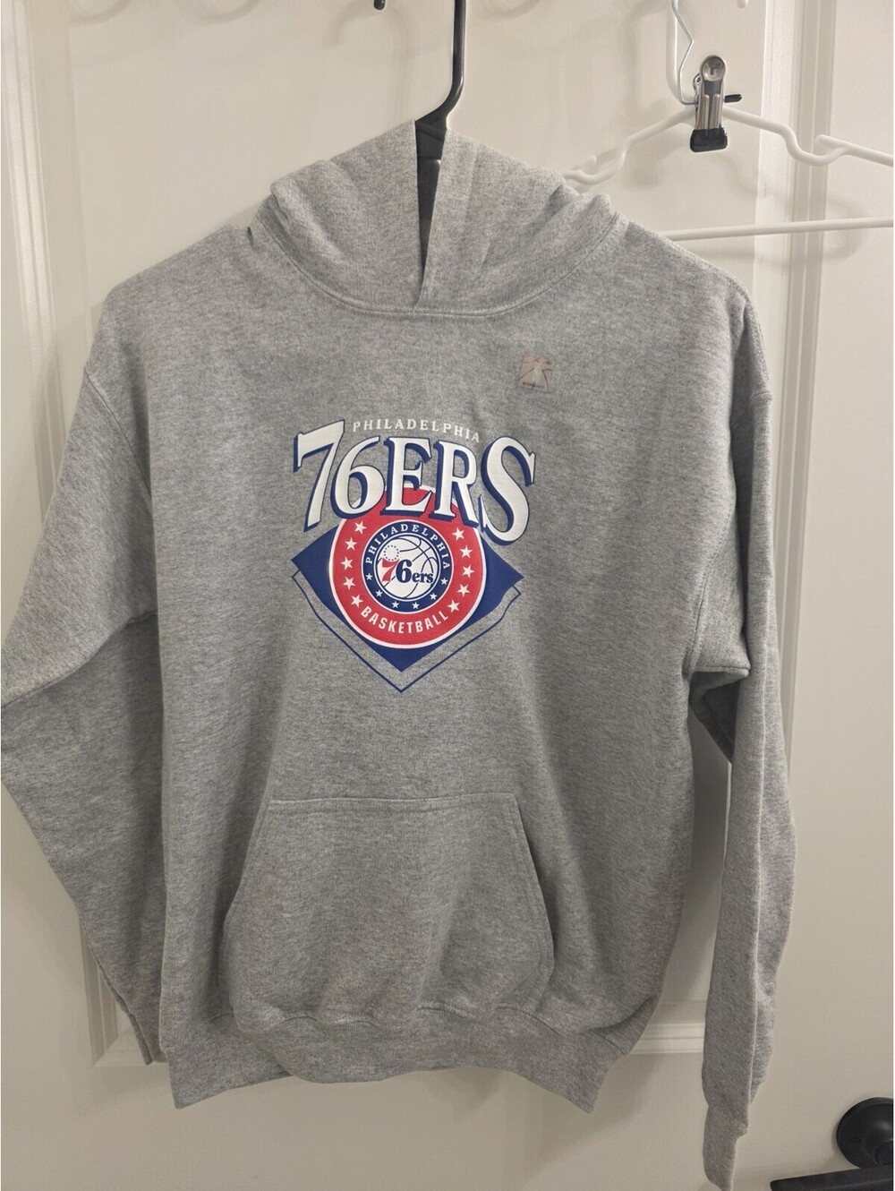 New NBA Philadelphia 76ers Kids Hoodie Gray Size Medium